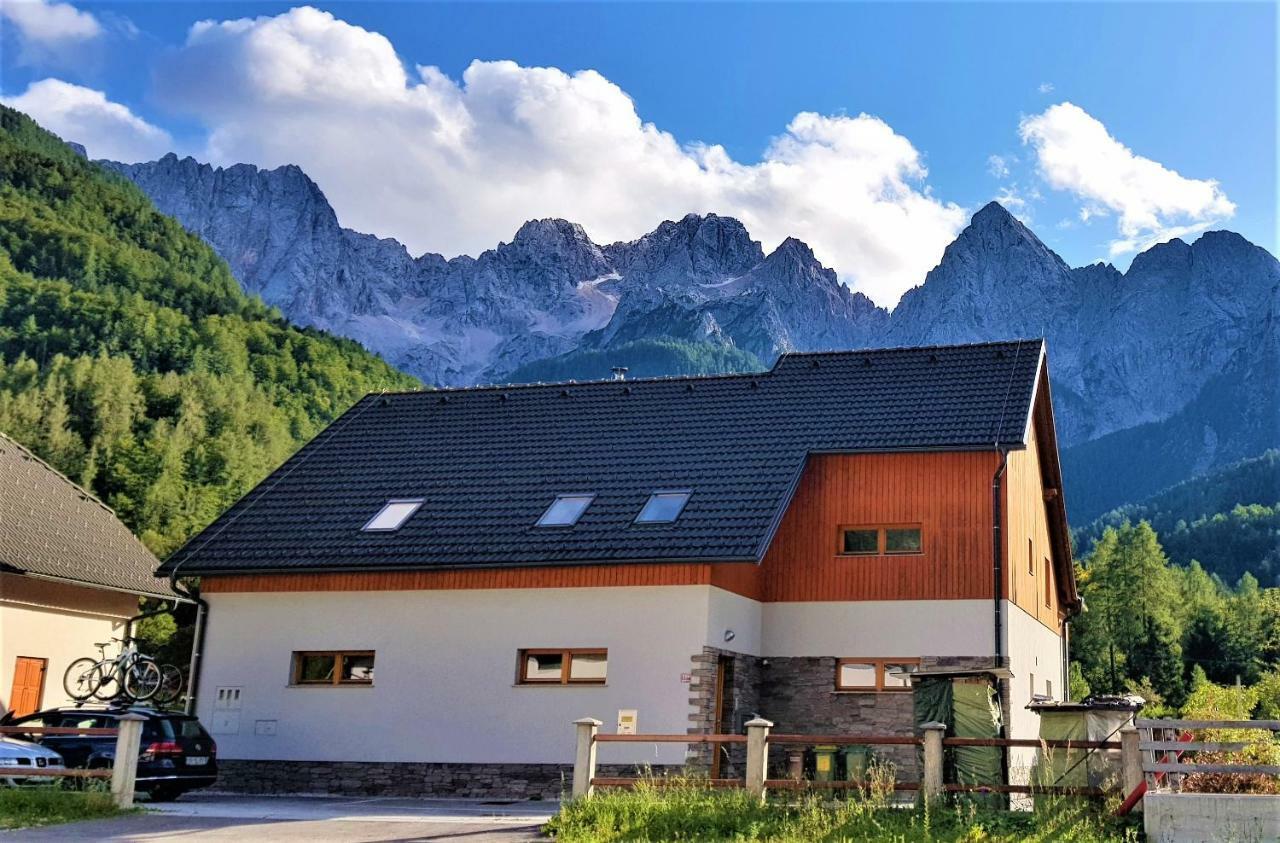 Mountain Peaks Apartment With Sauna Gozd Martuljek Luaran gambar