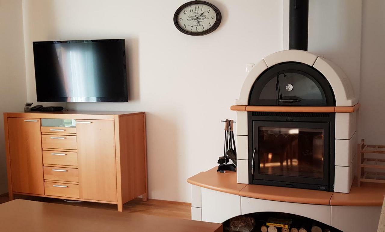 Mountain Peaks Apartment With Sauna Gozd Martuljek Luaran gambar